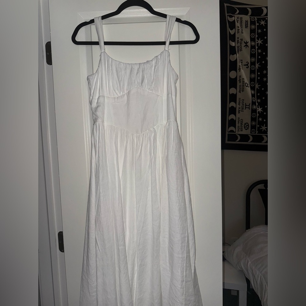 Fake corset white dress with slit